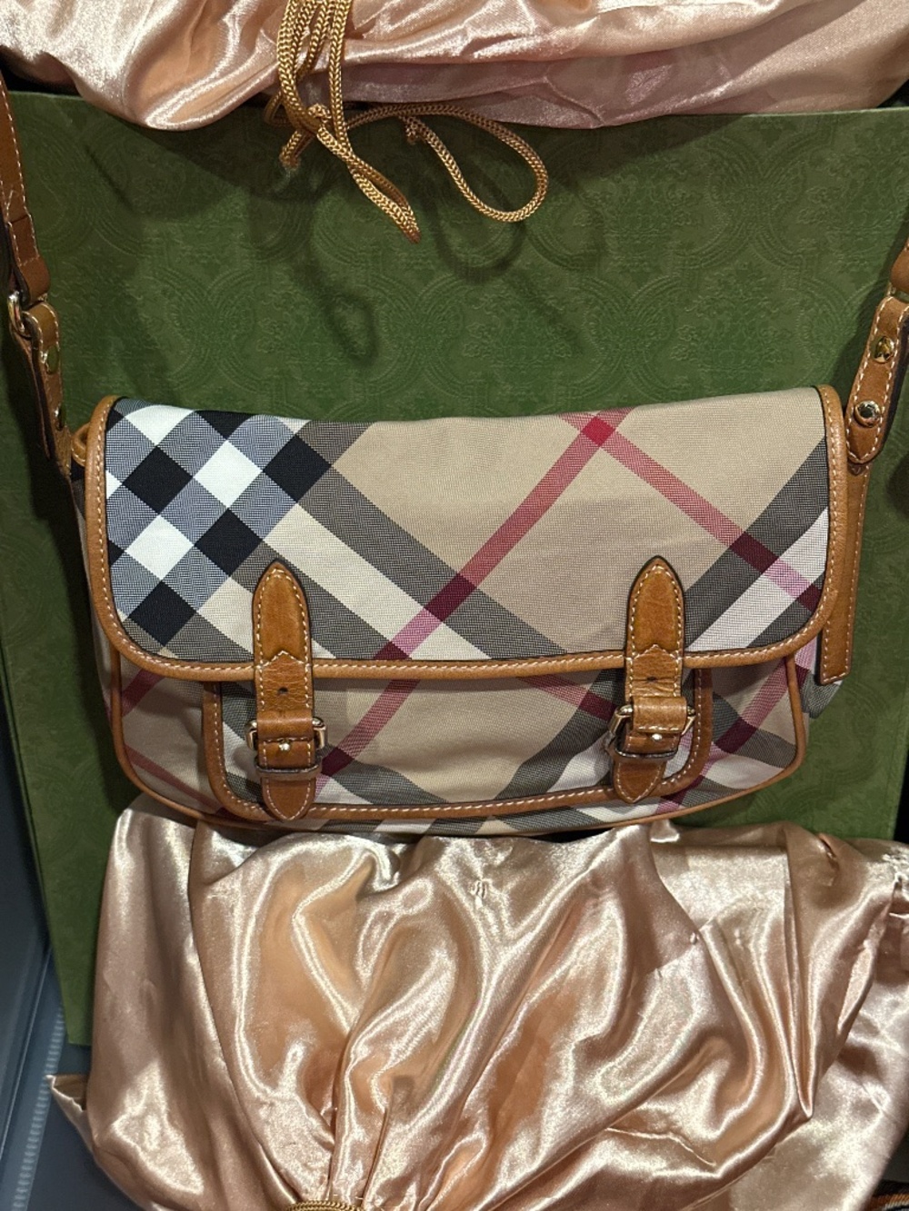 Burberry Crossbody/Camera Bag